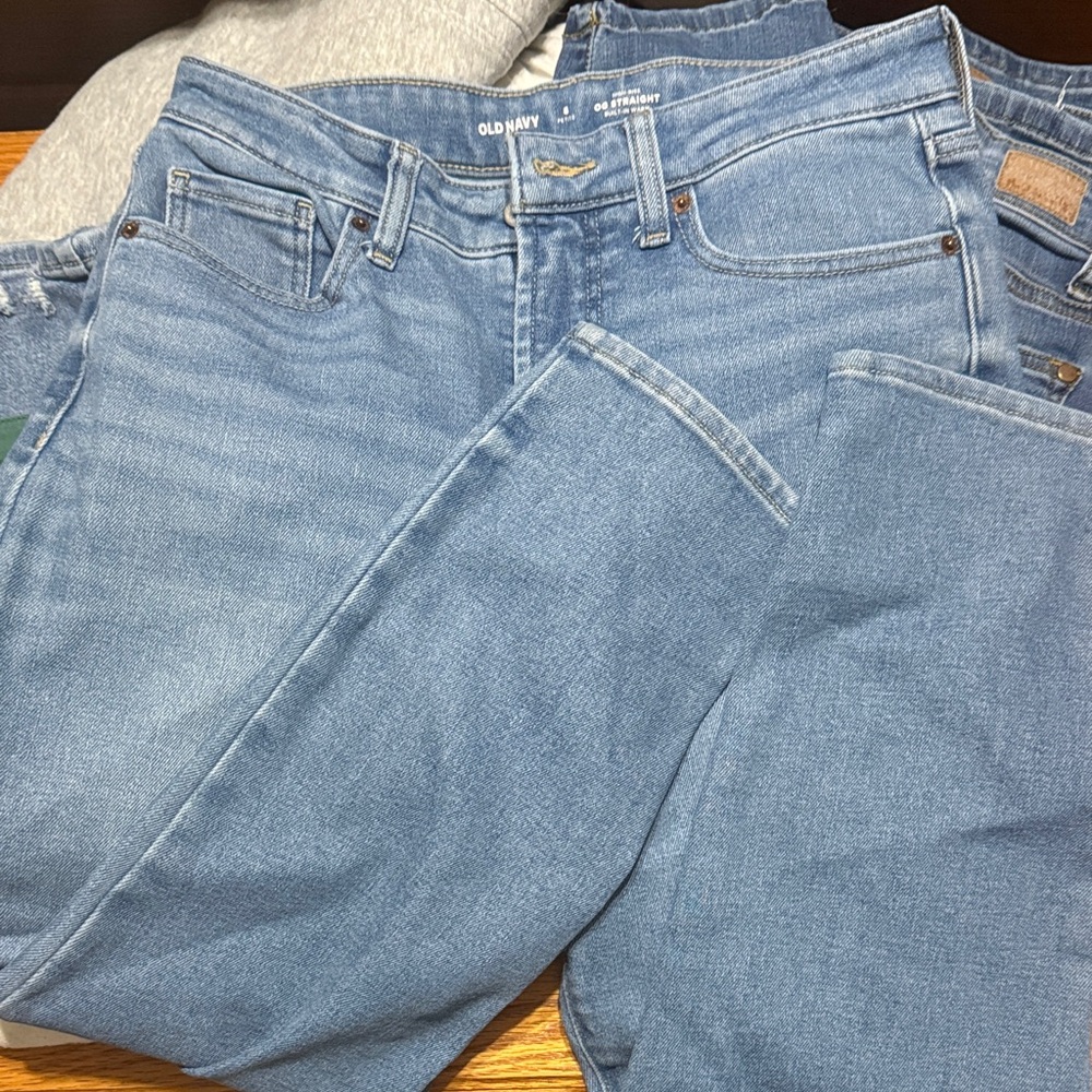 Old Navy Women's Classic Straight Leg Blue Jeans